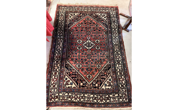 Tapis iranien en laine points noués dans