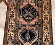 Petit tapis d'Orient en laine points nou