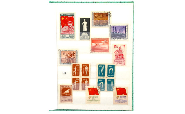 CHINE - Classeur de 156 TP neufs et obli