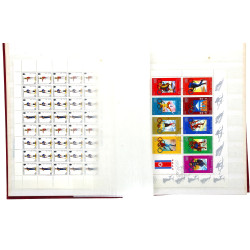 MONDE - Classeur de 44 blocs et feuillet