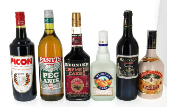 6 bouteilles d'alcool divers