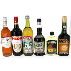 6 bouteilles d'alcool divers