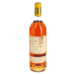 1 B Ch YQUEM 1984 Sauternes (salissures 
