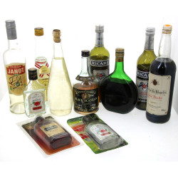 Fond de bar de succession - lot de boute