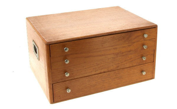 Coffret de ménagère en bois clair, ouvra