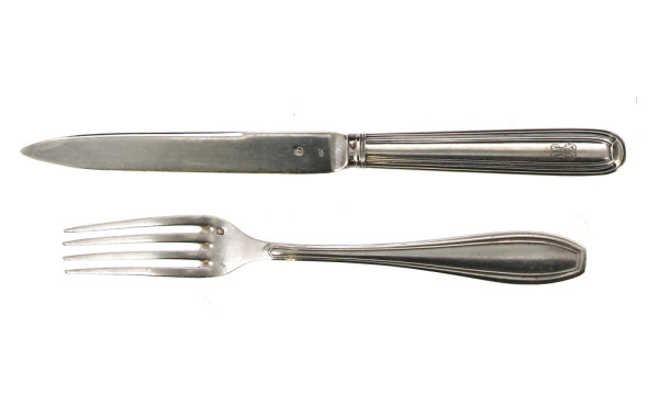 Fourchette en argent, poinçon minerve, 4