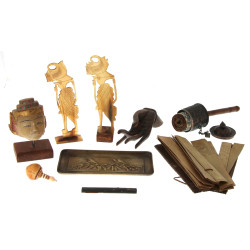 Lot comprenant un livre de prières en bo