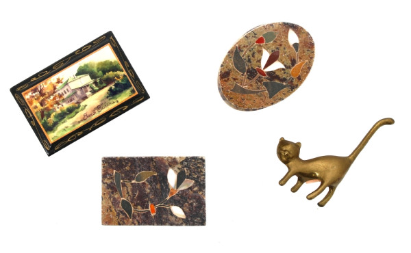 Lot de 3 petites boîtes : un russe à déc