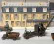 QUIMPER - Diorama sous vitrine en verre 