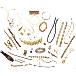 Lot de bijoux en métal doré (pendentif, 