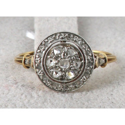 Bague ancienne deux ors 18 cts sertie de