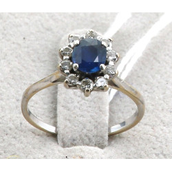 Bague en or gris 18 cts, poinçon tête d'