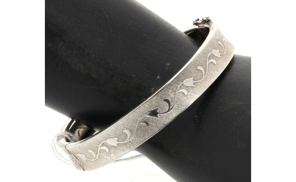 Bracelet jonc ouvrant en argent, poids 1