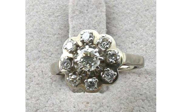 Bague en or gris 18 cts, sertie d'un dia