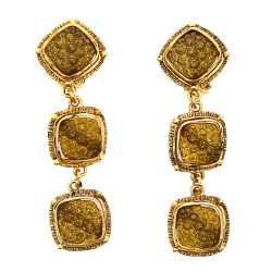 Paire de clips d'oreilles en métal doré 