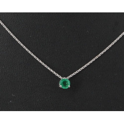 Pendentif émeraude ronde sur chaîne en o
