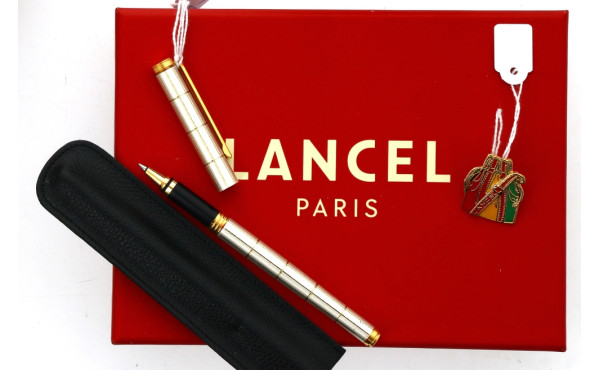 LANCEL Paris - Stylo en métal doré, en é
