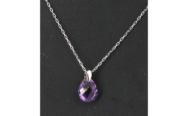 Pendentif en or gris 750ème et améthyste