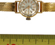 Montre bracelet de dame en or jaune 18 c