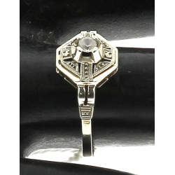 Bague ancienne en or gris, vers 1920/193