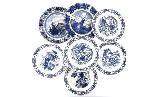 GIEN - 10 assiettes plates décor alsacie