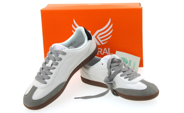 KAPORAL JEANS - Paire de baskets femme b