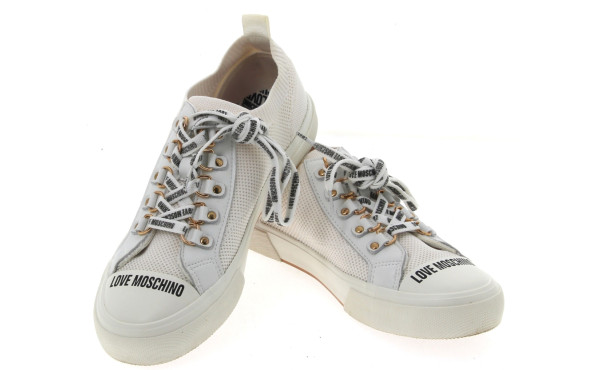 LOVE MOSCHINO - Paire de baskets femme b