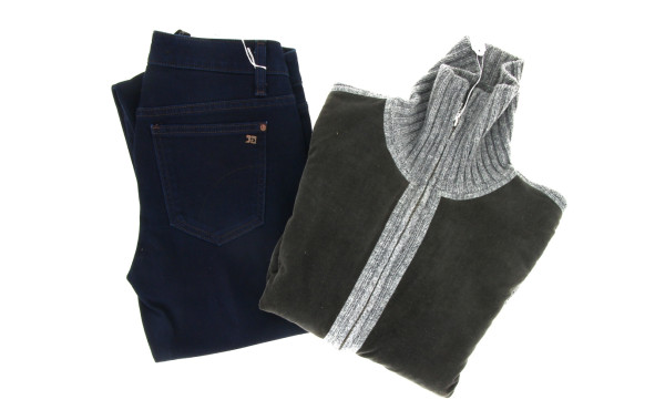 Lot de 2 articles femme : 1 jean bootcut