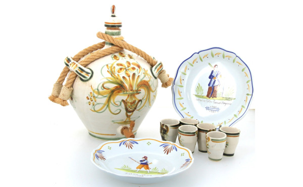 HB Henriot - 2 assiettes décor révolutio