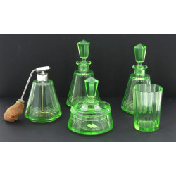 Petit nécessaire de toilette en ouraline