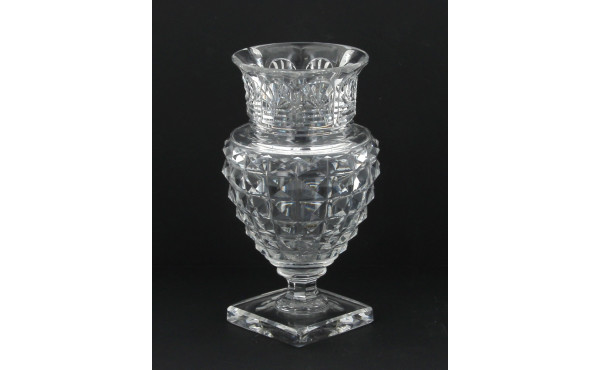 BACCARAT - Vase forme Médicis en cristal