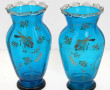 Paire de vases en verre bleu émaillé d'o