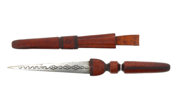 Poignard africain avec poignée et fourre