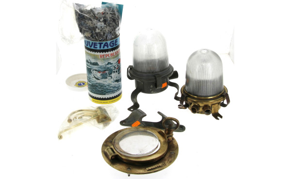 Thème MARINE - Lot comprenant 2 lampes :