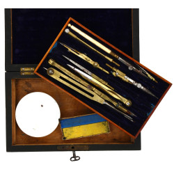 Boîte à compas ancien en acajou et laito