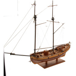Maquette de voilier 2 mâts armé de 6 can