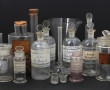 Lot de verrerie de pharmacie ancienne (a