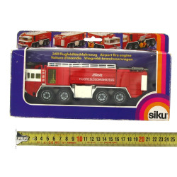 Camion de pompiers Metz Flugfeldloschfah