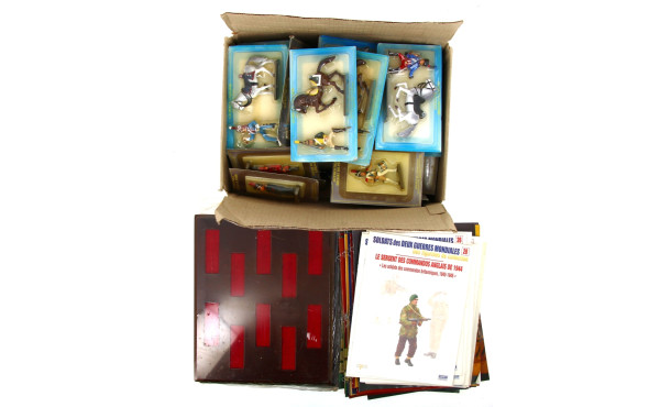 STARLUX Ed° Atlas - Lot 18 cavaliers, 9 