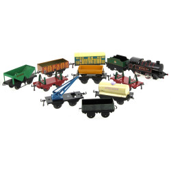 HORNBY Hachette - Train en tôle (11 élém