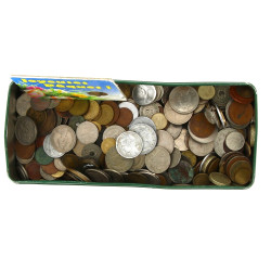 Vrac de monnaies du monde diverses env 5