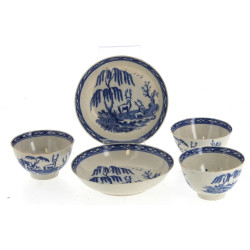 CHINE XVIIIème - Décor blanc bleu - 3 ta