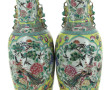 CHINE XIXème - Paire de grands vases bal