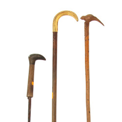 Lot de 3 cannes anciennes : une à pommea