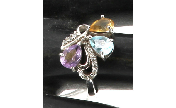 Bague en argent 925ème sertie d'une amét