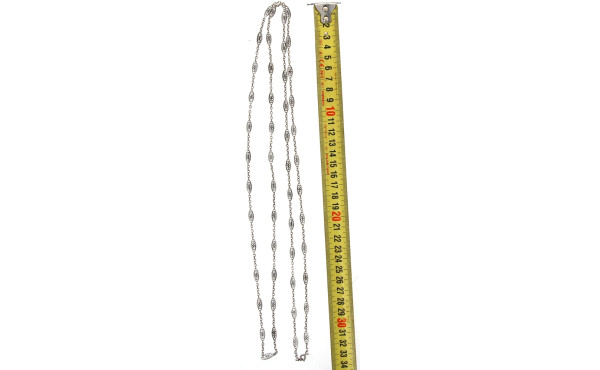 Long sautoir en argent, poinçon crabe, L