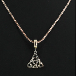 Pendentif en argent sur chaîne argent 92