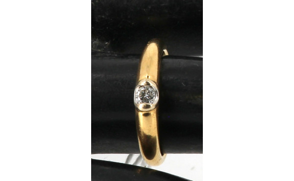 Bague jonc solitaire diamant, or jaune 1