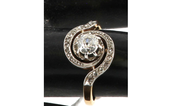 Bague tourbillon ancienne en or 18 cts, 