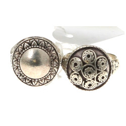 Lot de 2 bagues en argent, dont une poin